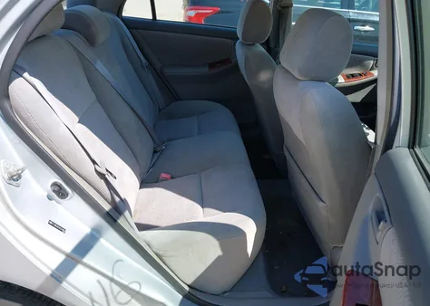 2005 Toyota Corolla Le из США, поврежденный, VIN 2T1BR32E95C449652